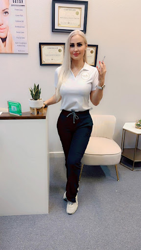 Esthetique Beauty Med Spa & Wellness