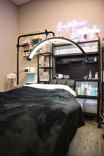 The Confidence Beauty Lounge