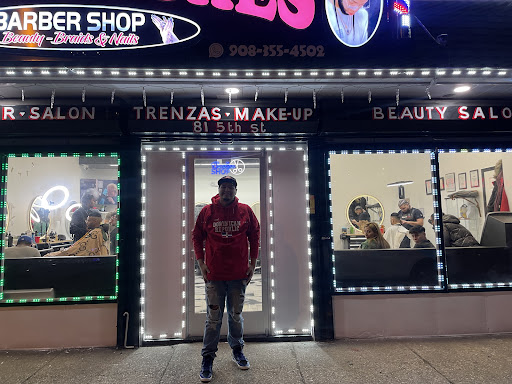 Los Peluches Barber Shop