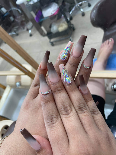AQ Nails & Supply