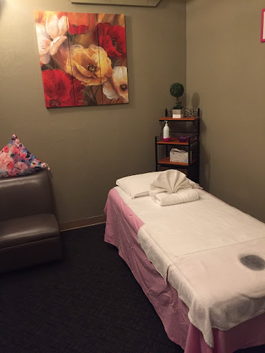 Vintage Massage