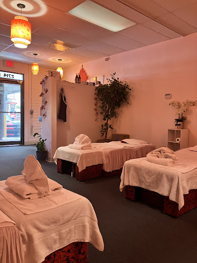 Healthy Asian Massage