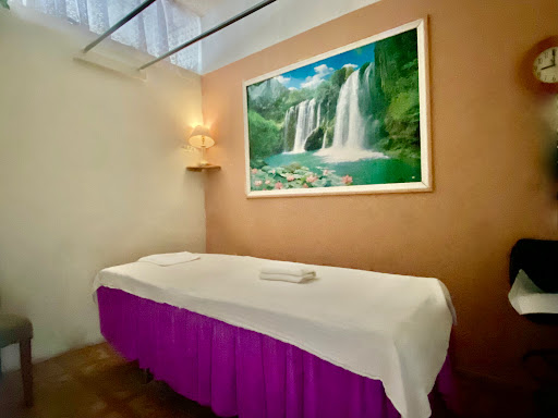 81 Massage Therapy Spa