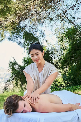 Happy feet & Headtreatment massage spa