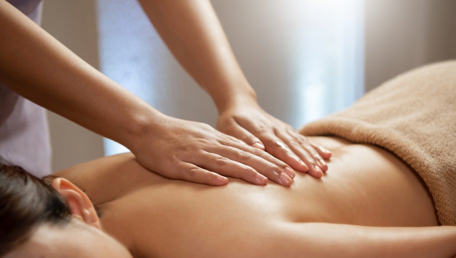 Hilot Filipino Massage and Head Spa 1 Masaje Filipino Hilot y Spa de Cabeza: Relajación y Bienestar Integral