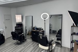 E Salon and Barber