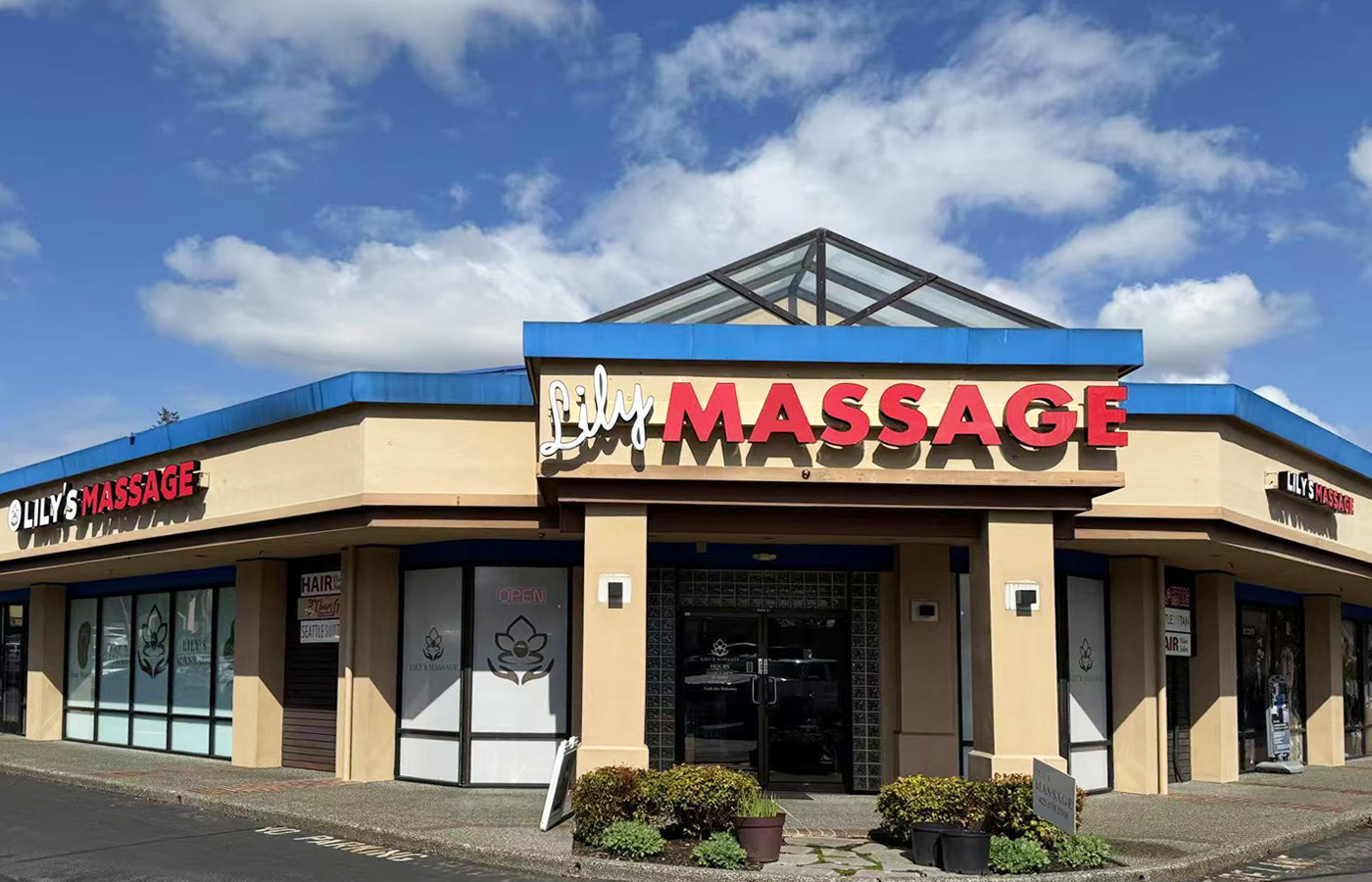 Lily Massage 1 Masaje Lily: Relajación Profunda y Bienestar con Técnicas de Masaje Terapéutico