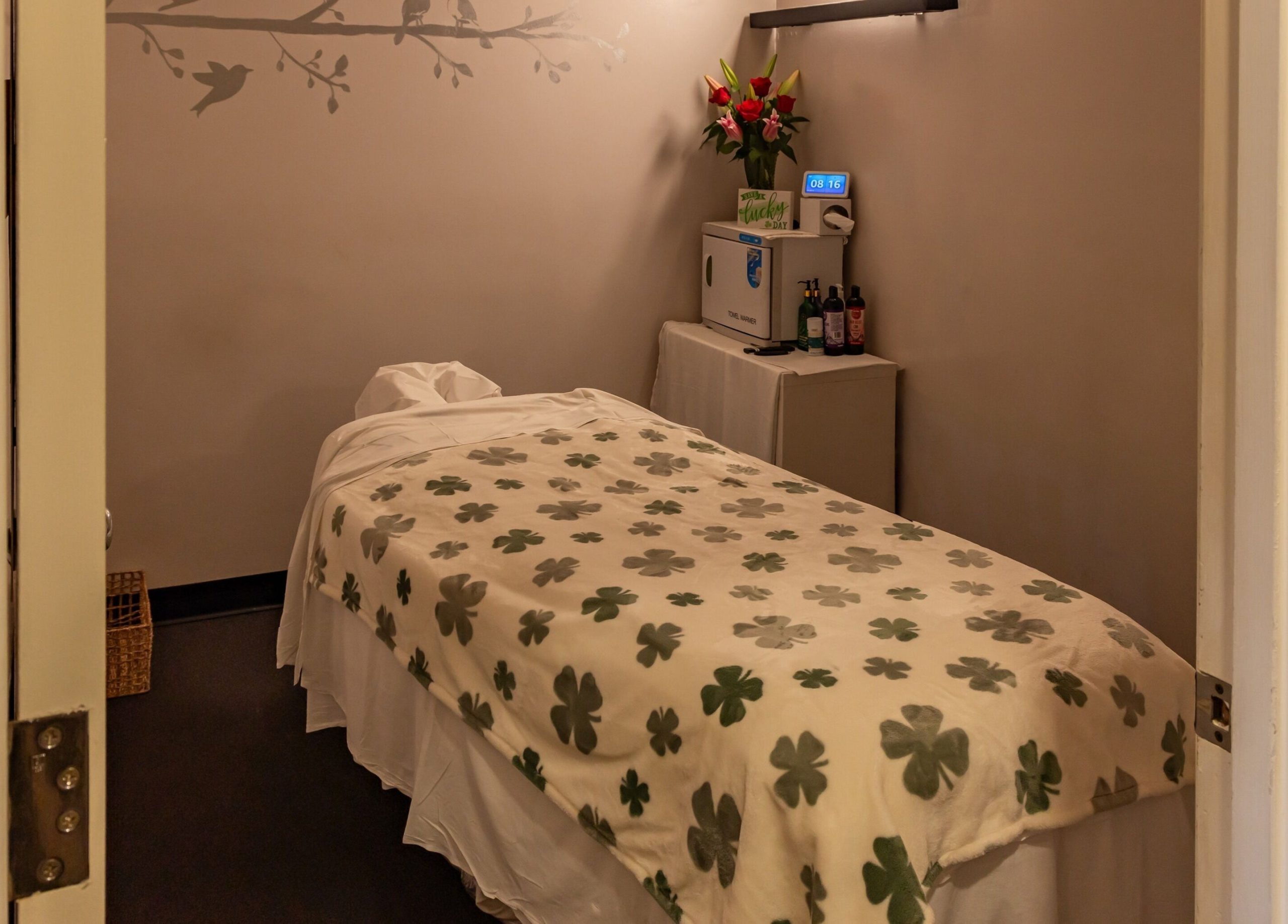 Wellness Massage Therapy. 威尼斯 1 Masaje Wellness de Bienestar en Venecia – Terapia de Relajación y Salud