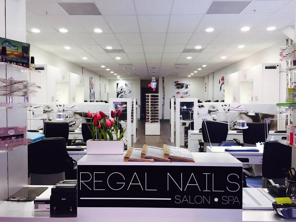 Regal Nails: Elegante Salón & Spa de Manicura y Pedicura en Madrid – Servicios de Belleza Premium