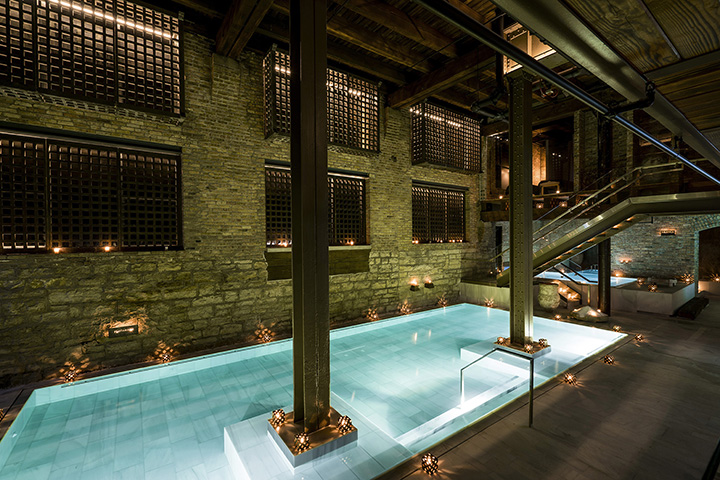 AIRE Ancient Baths Chicago: Spa de Lujo con Baños Termales y Rituals de Bienestar