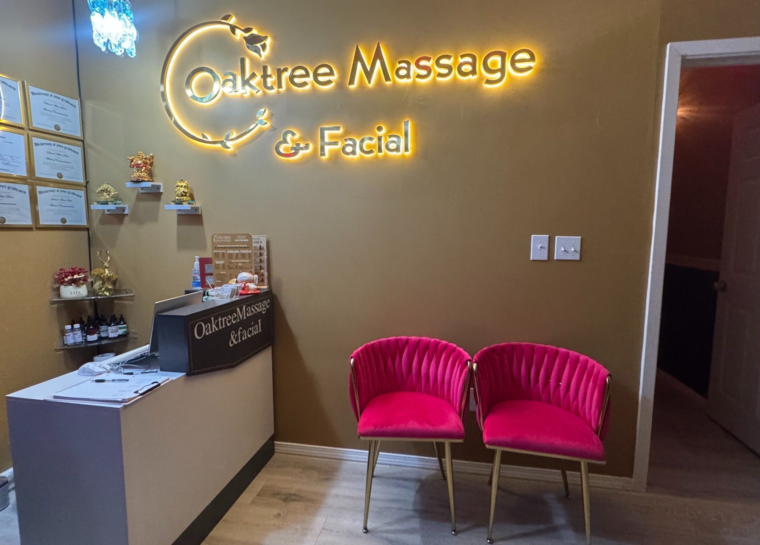 Descubre el mejor masaje y facial en Oak Tree Dallas – Relajación premium en Lovers Ln